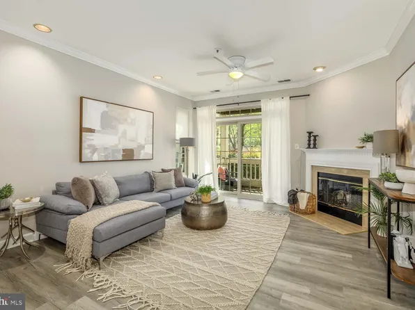 5905 Barbados Pl APT 103, Rockville, MD 20852