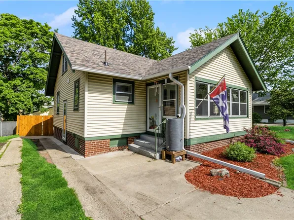 2509 Beaver Ave, Des Moines, IA 50310