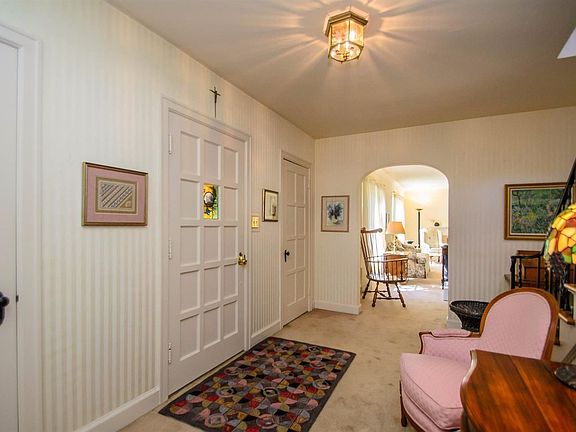 2nd image of 1717 Morton Ave