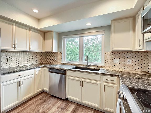 4th image of 8898 Brompton Way