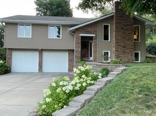 200 Upland Dr, Council Bluffs, IA 51503