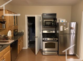 14 Lyons Ct, Watertown, MA 02472