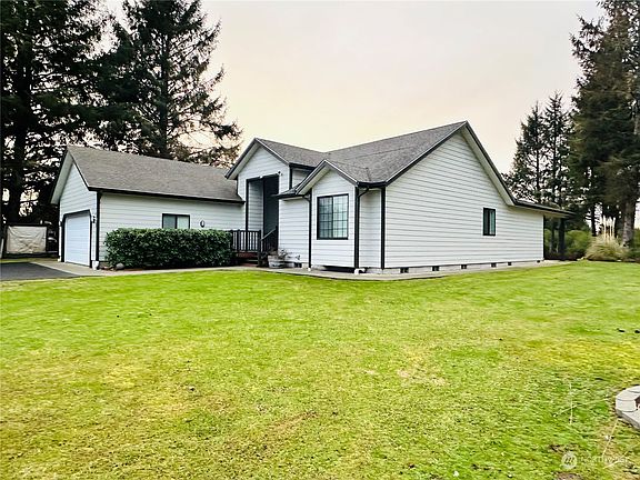 3rd image of 599 Makah Avenue SE