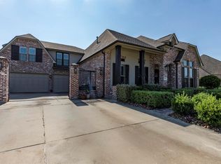 2590 Amberwood Dr, Beaumont, TX 77713