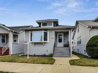 5932 W Thorndale Ave, Chicago, IL 60646