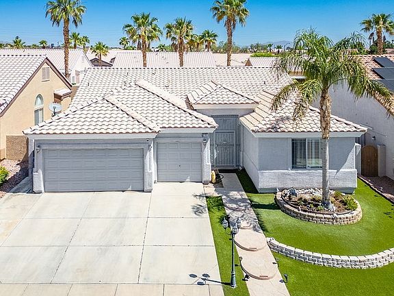 2nd image of 9190 Golden Feather Ct