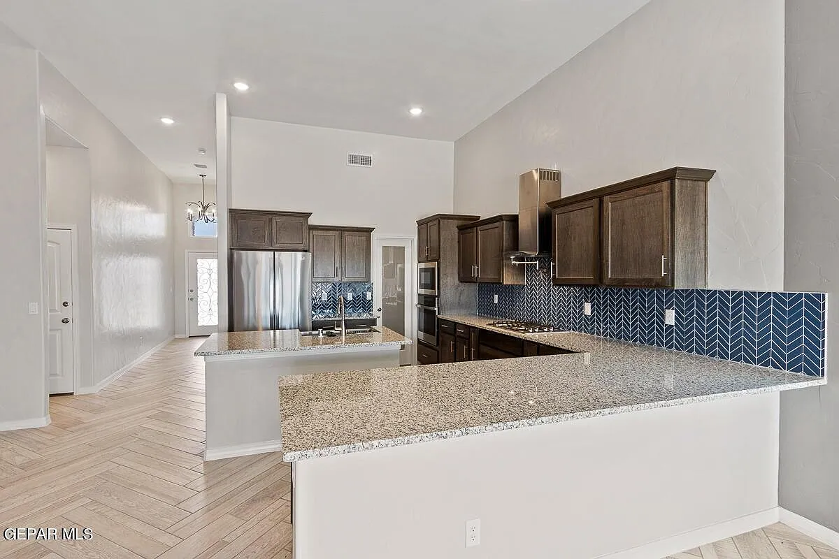 913 Louisiana Downs Avenue - 1 — Photo 2