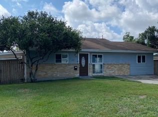 2122 S Butterfly Cir, Terrytown, LA 70056
