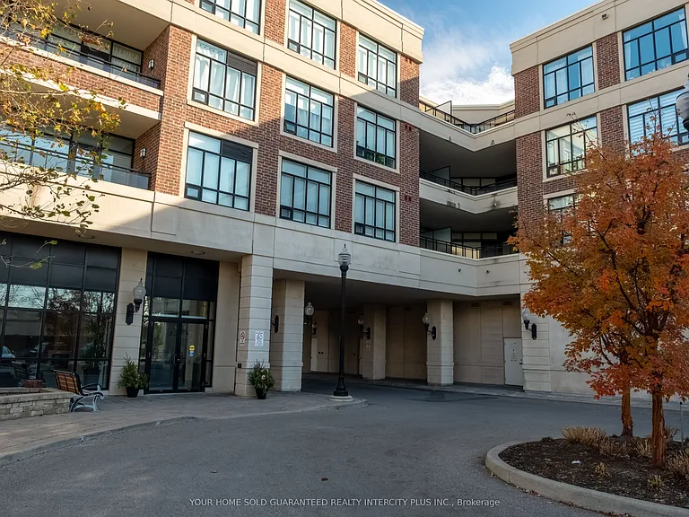 2396 Major Mackenzie Dr #418 — Photo 2