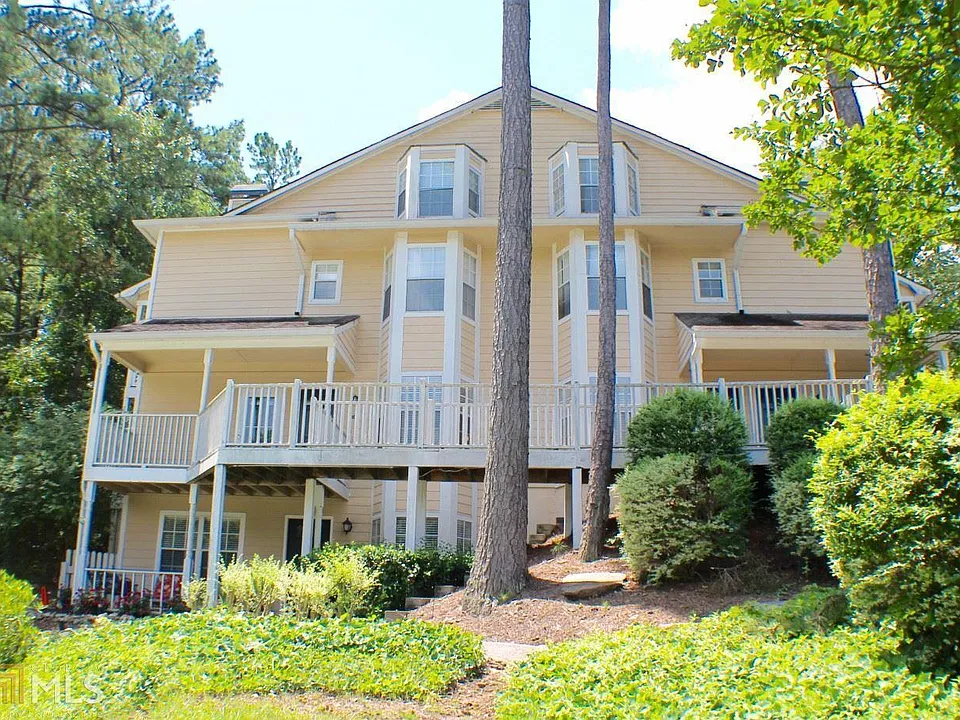 4001 Riverlook Pkwy SE