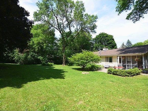 1418 E Skyline Dr