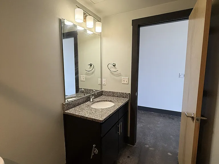 Fording Flats - All Utilities Included — Photo 23