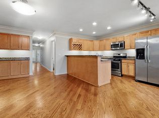 4242 S Calumet Ave #2SG, Chicago, IL 60653