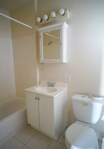 848-n-22nd-st-2f-5