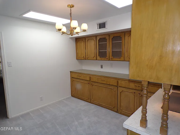 4820 Louisiana St — Photo 17