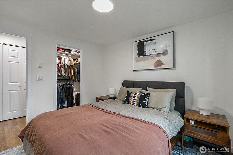 4th image of 411 N 90th Street #207