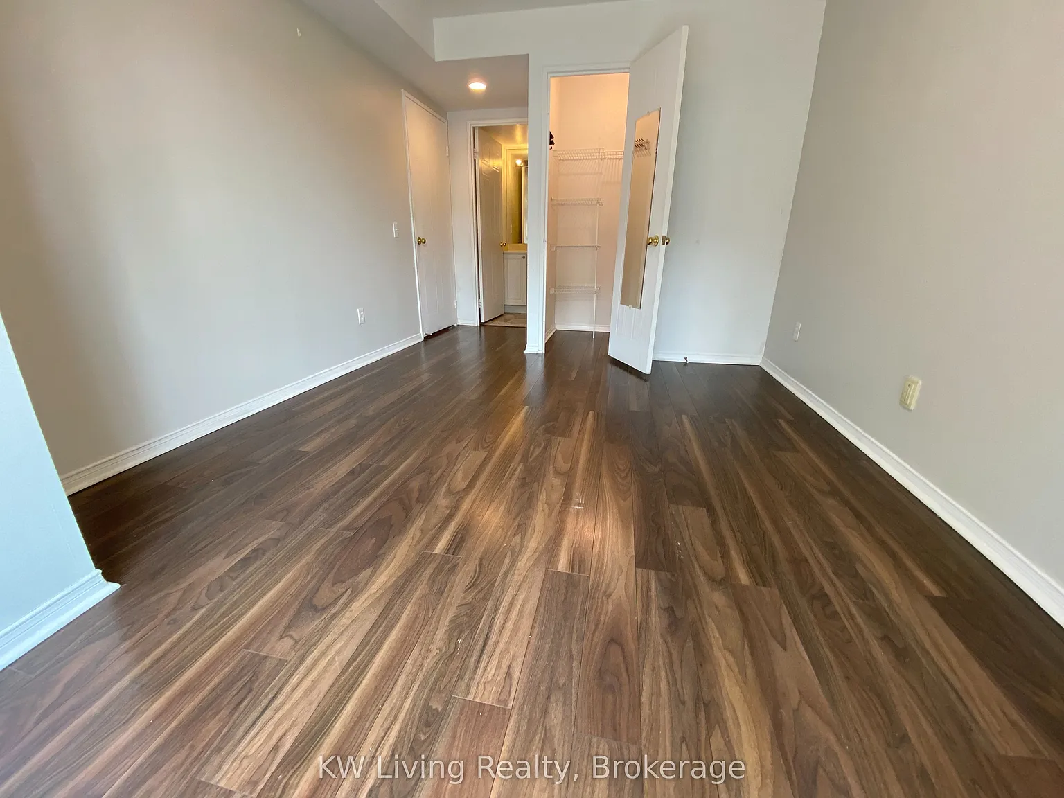 2 bed, $3,350 — Photo 4