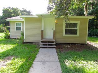 1107 Lakeside Dr, Seffner, FL 33584