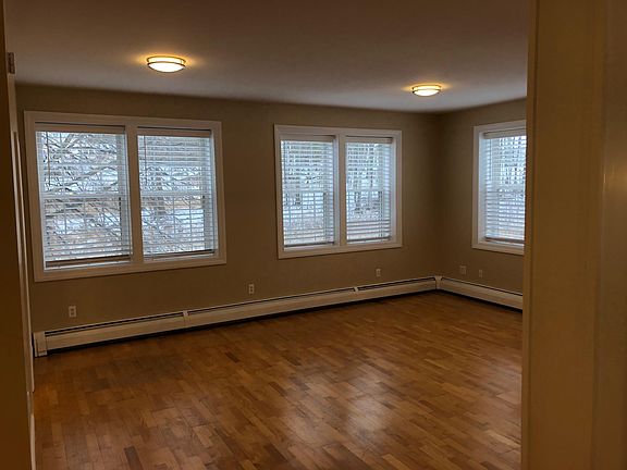Living Area 2