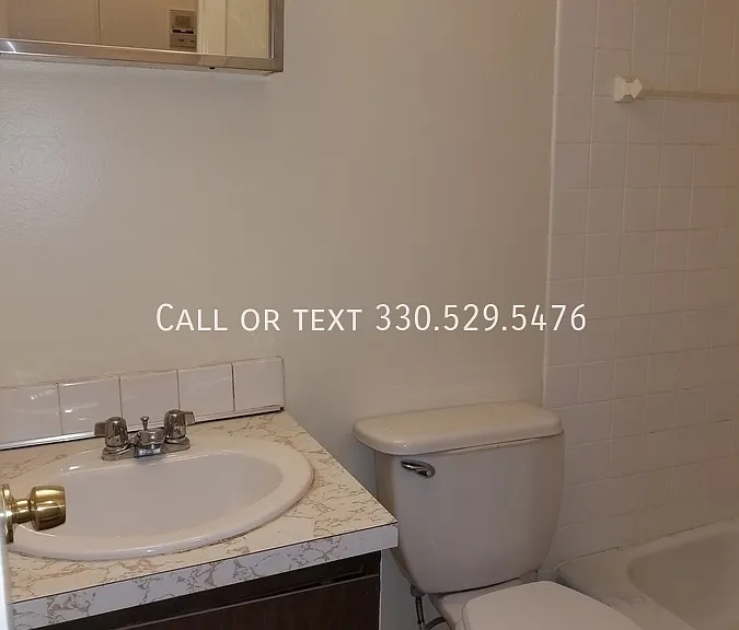 430 Sumner St — Photo 12