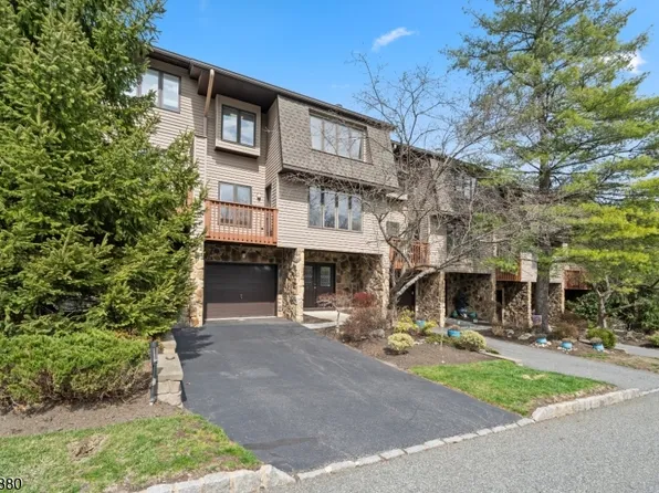238 Woodland Drive Unit 7 #7, Woodland Park, NJ 07424