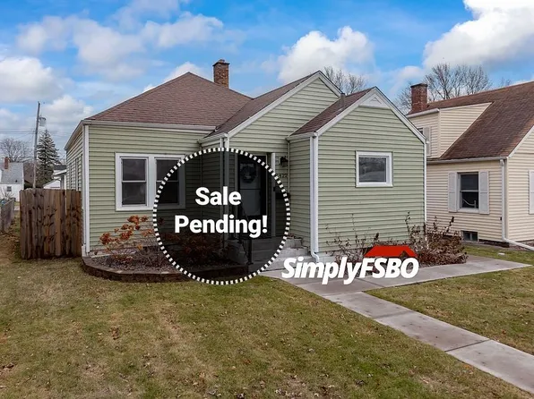 2422 32nd St, Moline, IL 61265