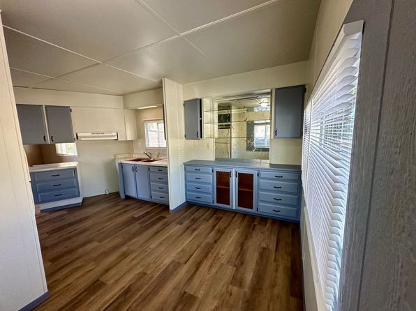 353 S 3rd St UNIT 7, Athena, OR 97813