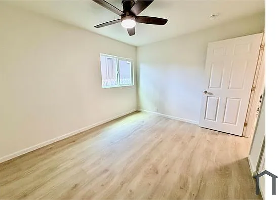 2 bed, 700 sqft, $2,600 — Photo 3