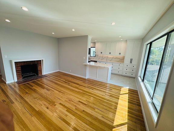 2nd image of 188 Cedar Crest Ave APT 4
