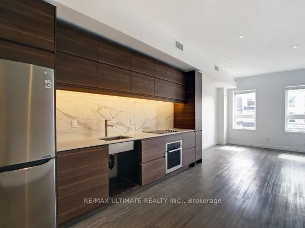 492 Danforth Ave APT 2, Toronto, ON M4K 1P6