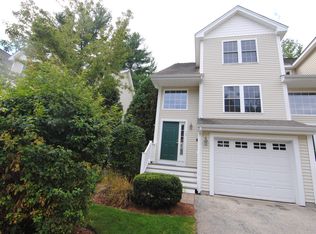 75 Barrington Ave, Nashua, NH 03062