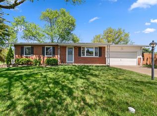 12163 Trailways Dr, Saint Louis, MO