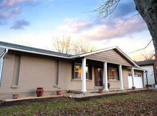 133 Lake Ridge Dr, Saint Peters, MO 63376