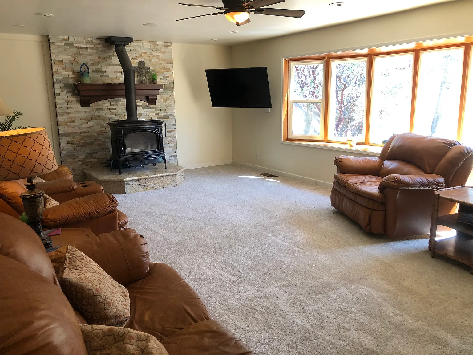 36910 Mudge Ranch Rd photo 1