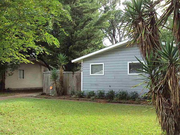2nd image of 2930 19th St