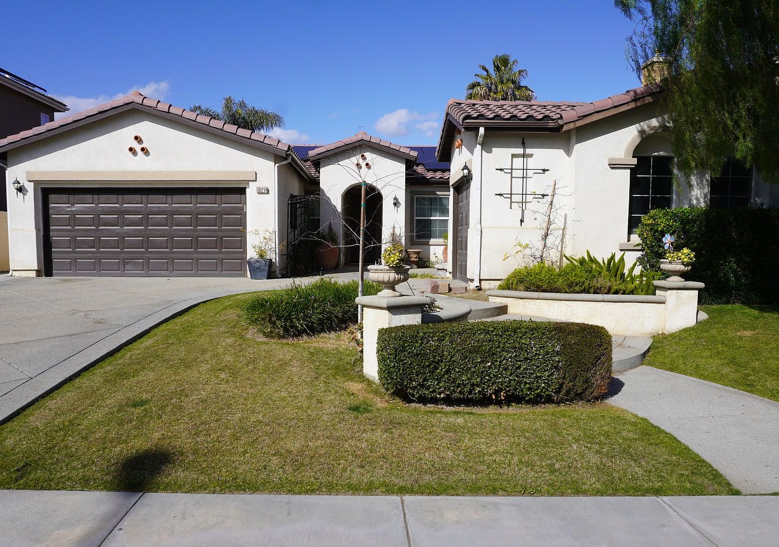 10214 Tungsten St, Bakersfield, CA 93311 Zillow