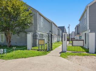 4626 San Jacinto St APT B, Dallas, TX 75204
