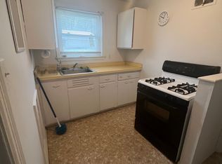 1113 Negley St #1C, Farrell, PA 16121