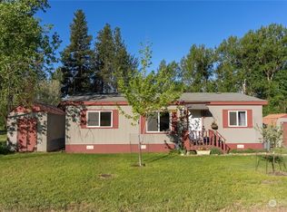 613 Main St, Winthrop, WA 98862