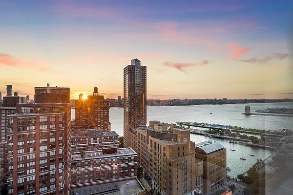 Sold by Compass | media 15