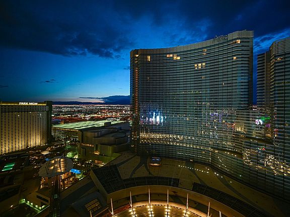 4th image of 3726 Las Vegas Blvd S Unit 2703
