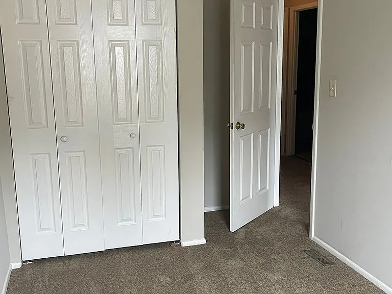 111 Elliot St — Photo 17