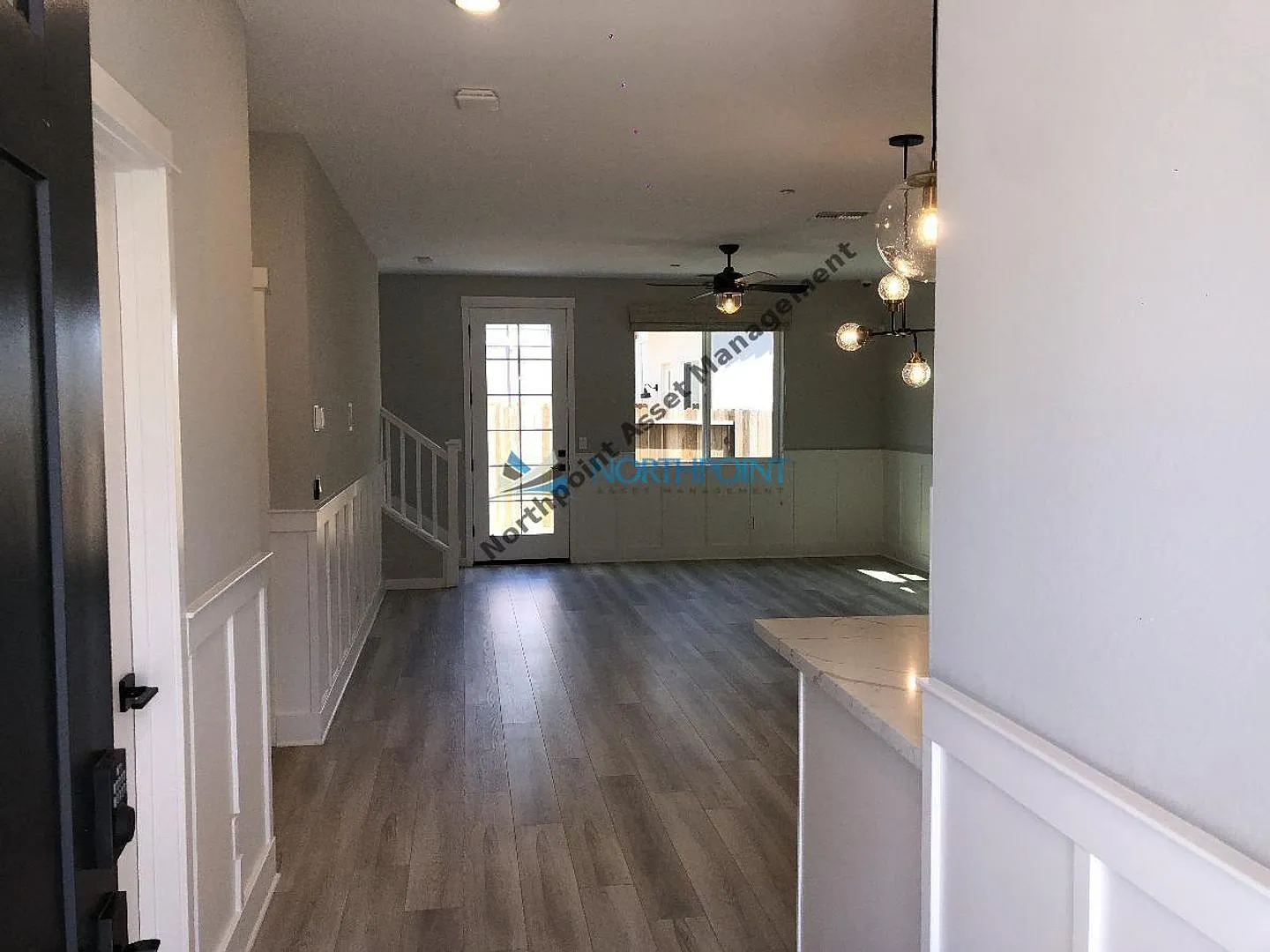 4 BR/2.5BA | Newly Renovated Single Family Home | 2-Car Covered Parking | Near Franklin Blvd! — Photo 2