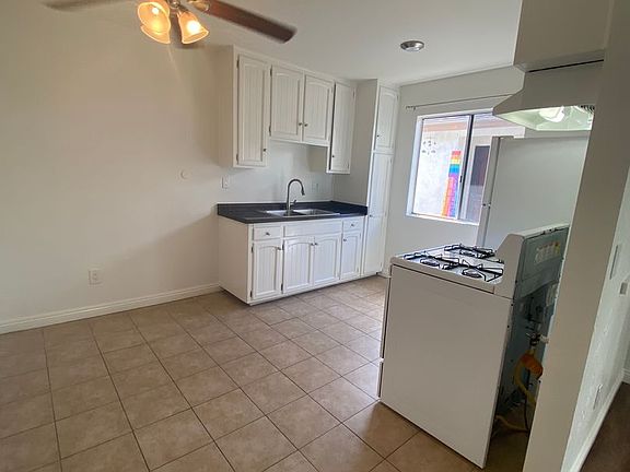 2nd image of 4422-28 Texas St #4424-B