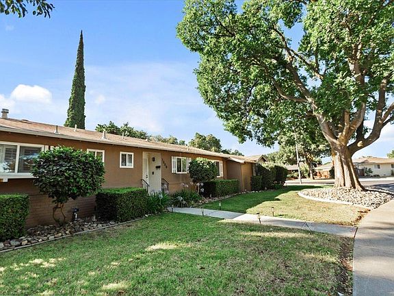 2nd image of 1008 Phelps Ave