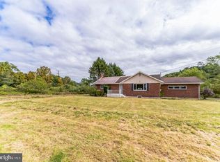 828 State Route 239, Wapwallopen, PA 18660