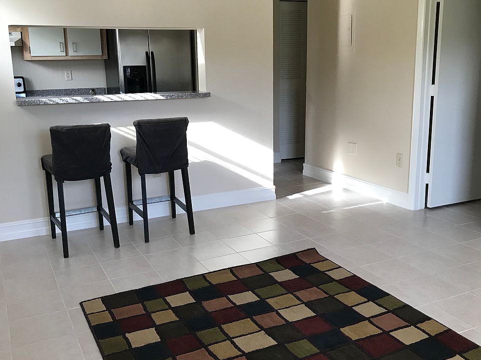 1st image of 6031 Shakerwood Cir APT 101