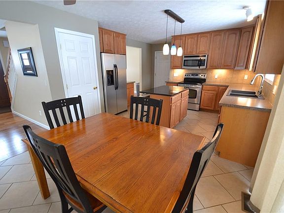 5th image of 793 Red Fox Cir