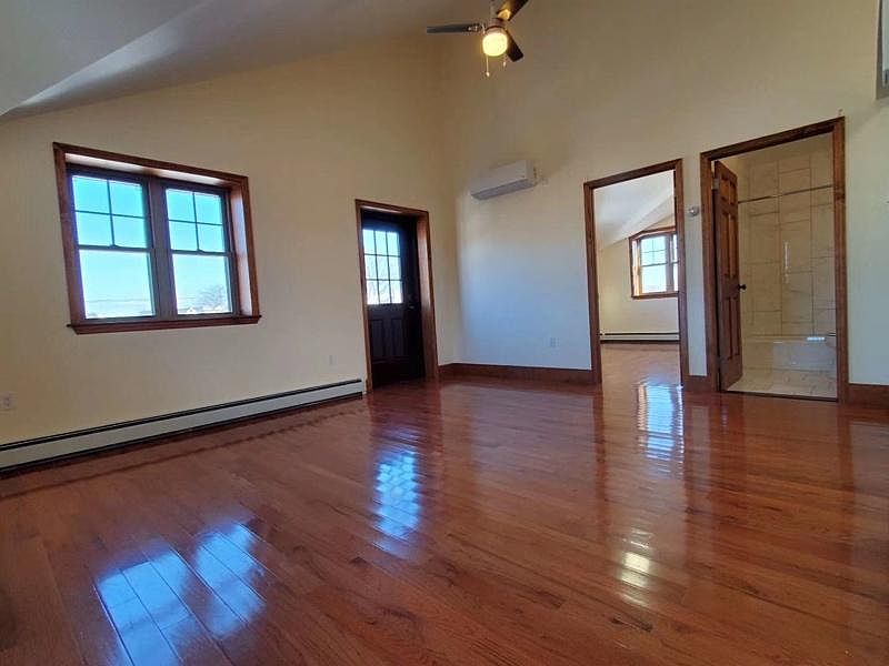 1st image of 2155 Kimball St #2