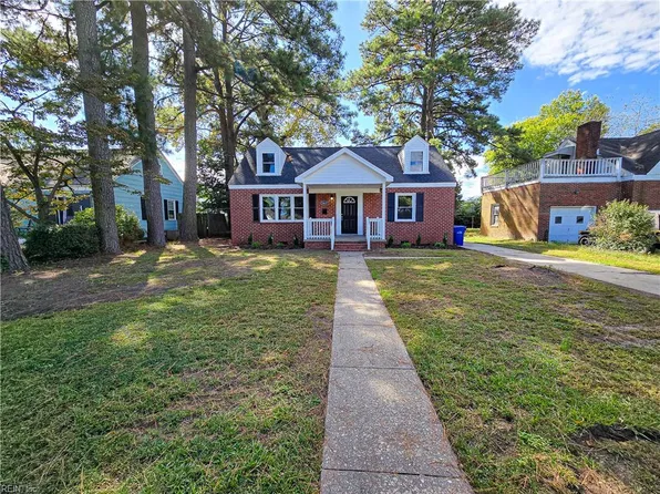 4619 Valhalla Dr, Portsmouth, VA 23707